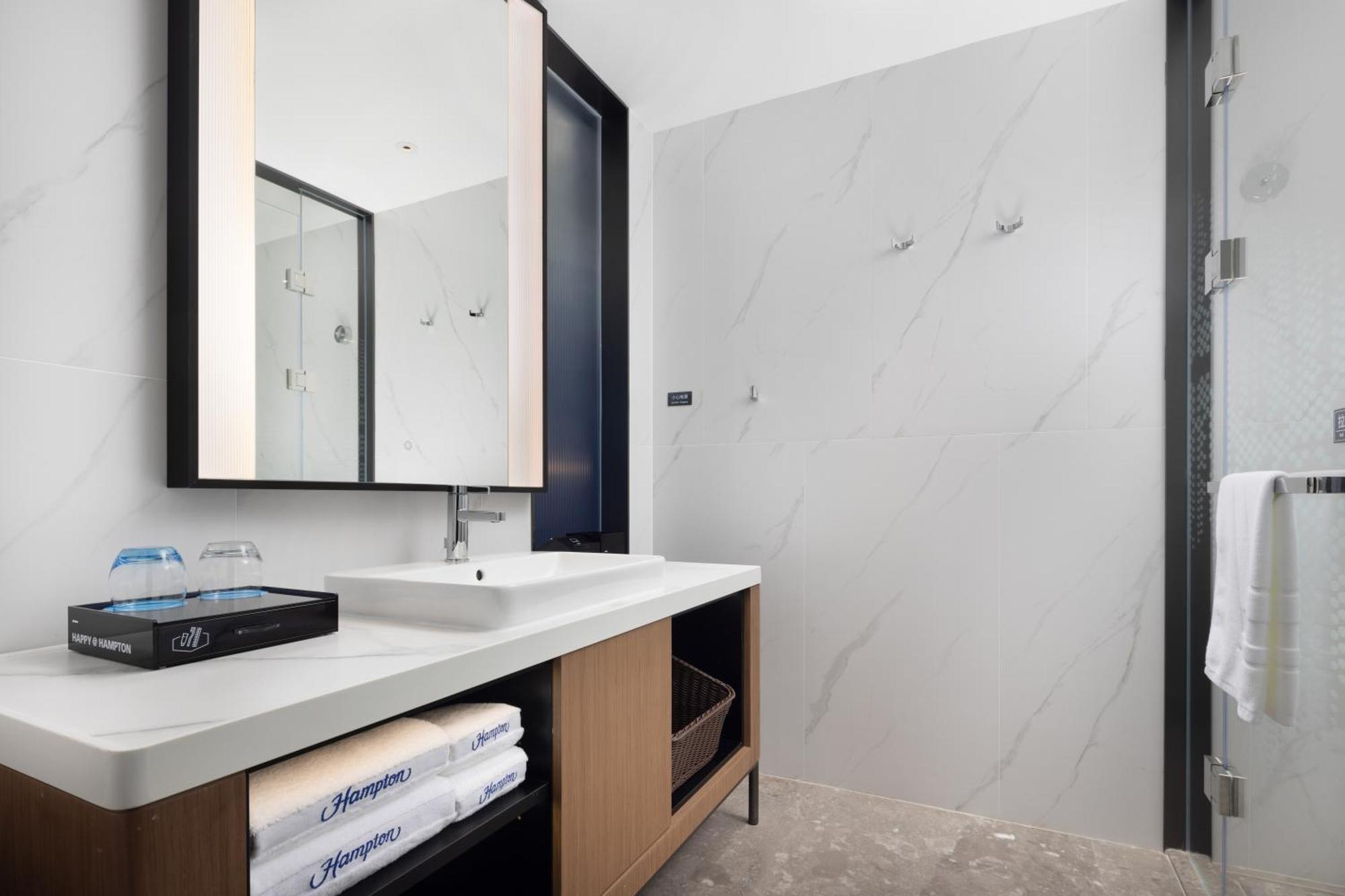 Hampton By Hilton Shenzhen Futian Huaqiangbei Exterior foto